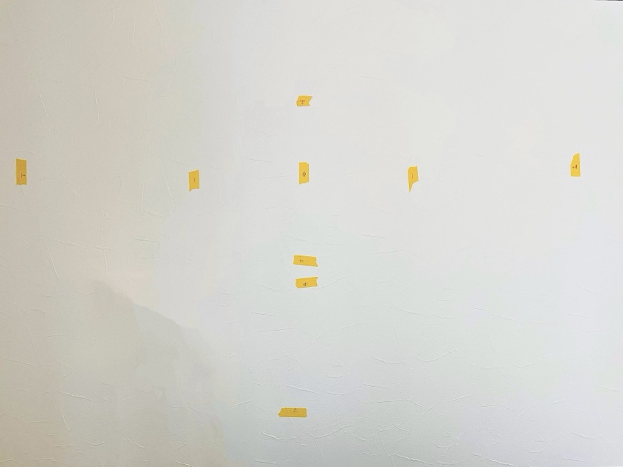 壁掛けテレビの位置出し